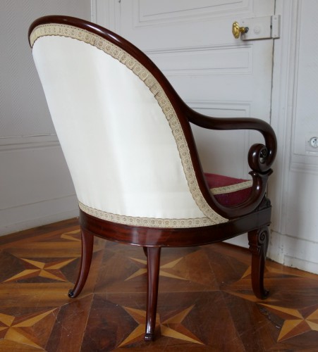 Pair of mahogany gondola armchairs circa 1830 stamped by Jeanselme - 