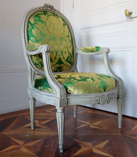 Sièges Fauteuil & Bergère - Série de 6 fauteuils à chassis d'époque Louis XVI estampille de Pierre Brizard