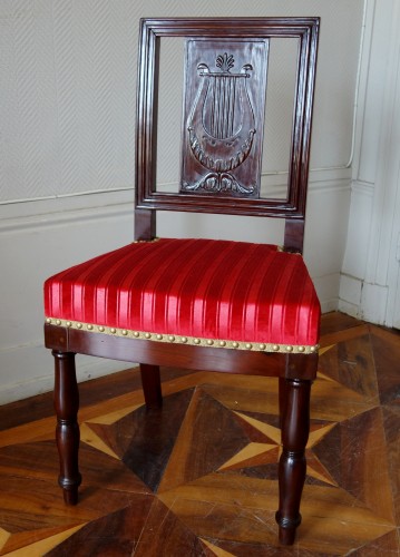 Antiquités - Série de quatre chaises d'audience d'époque Empire estampille de EF Quenne