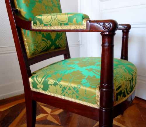 Antiquités - Empire armchair from the Tuileries - Stamp of Fremancourt