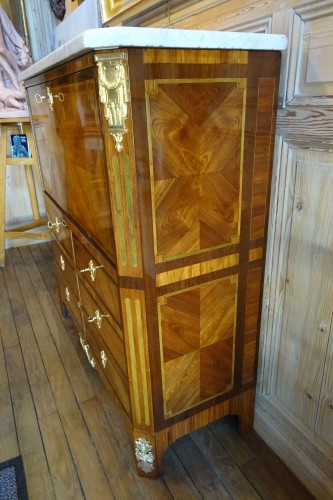 Secrétaire à hauteur d'appui Louis XVI estampillé Nicolas Petit - Mobilier Style Louis XVI