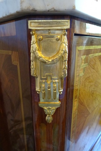 Louis XVI - Secrétaire à hauteur d'appui Louis XVI estampillé Nicolas Petit