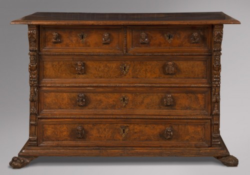 Renaissance Bambocci Chest , Genova  - Furniture Style Renaissance