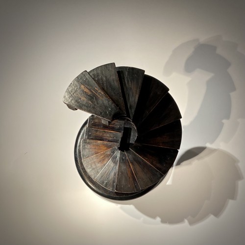 Escalier de maitrise en spirale, fin du 19e - Herwig Simons Fine Arts