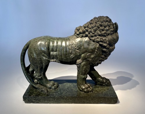 Sculpture Sculpture en pierre - Grand Tour Lion en Serpentine