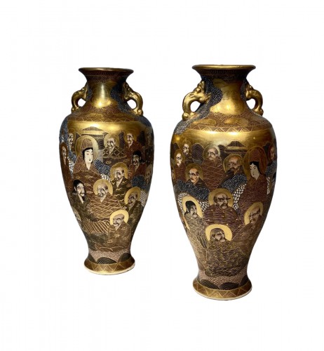 Pair de vases japonais Satsuma signés Hododa