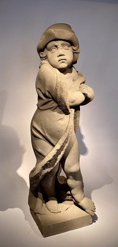 "Hiver", Statue de jardin en pierre Bentheimer du XVIIIe siècle - Herwig Simons Fine Arts