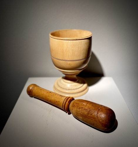 Superb German Apothecary&#039;s Ivory Turned Mortar and Pestle - 