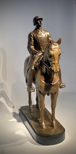 Bronze Sculpture representing Albert the first King of Belgium - Sculpture Style Art Déco