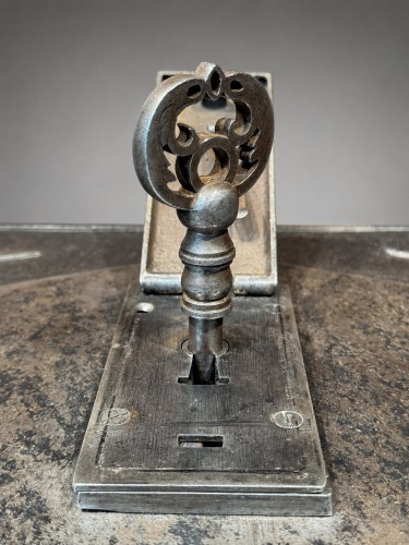 French Empire Period Iron Strongbox , cassaforte  - 