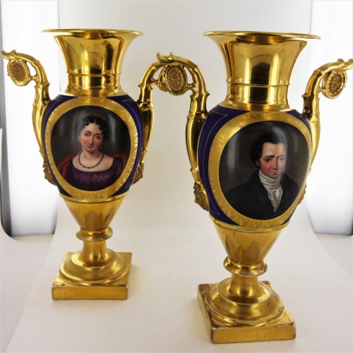 Antiquités - Pair of Empire Vases