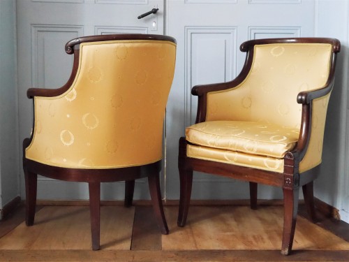 Pair of bergères stamped Louis - 