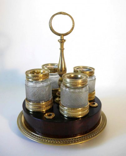 19th century - An Empire inkwell in gilt bronze and mahogany by Ravrio