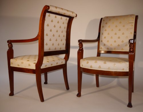 19th century - Pair of armchairs of the Empire period, beginning of the 19th century