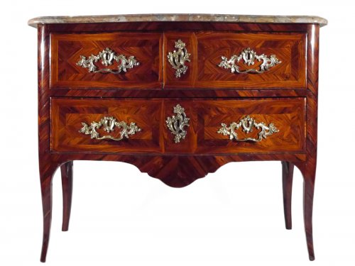 Commode d’époque Louis XV estampillée Marchand