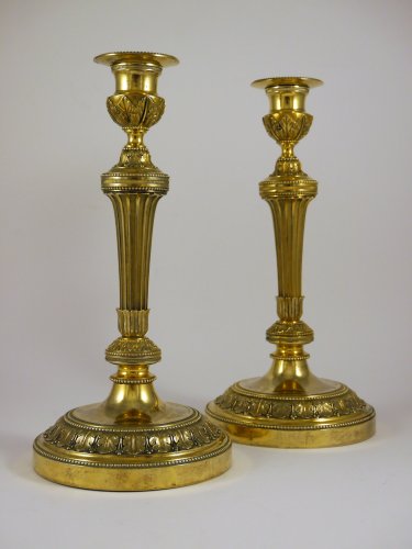 Paire de flambeaux d'époque Louis XVI par Claude Galle - Luminaires Style Louis XVI