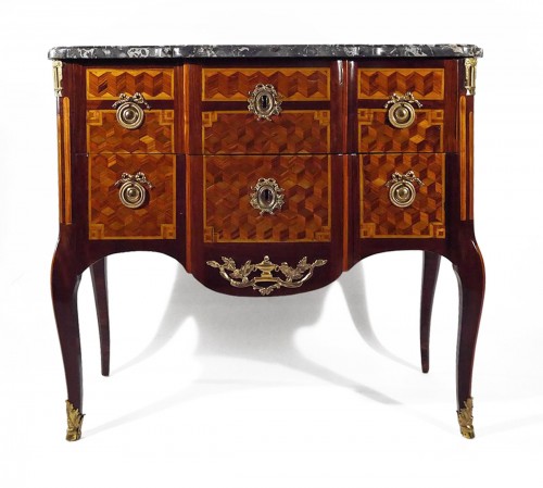 A Louis XV chest of drawers in the Transition style, stamped by G. Jansen