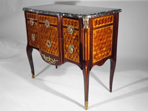 XVIIIe siècle - Commode "sauteuse" estampillée G. Jansen