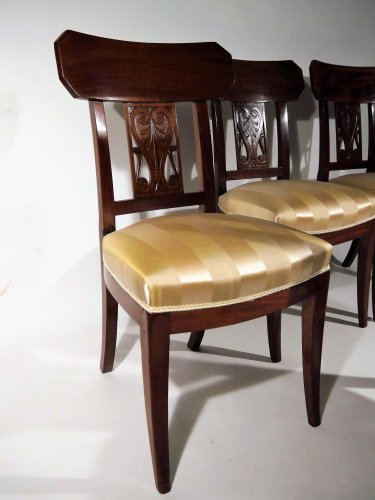 Sièges Chaise - Suite de 4 chaises Directoire, estampillées Georges Jacob