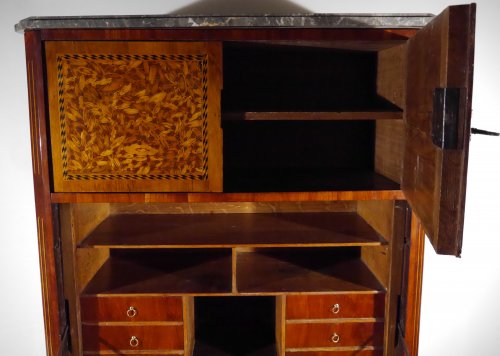 Furniture  - A Louis XVI writing desk, in end grain wood