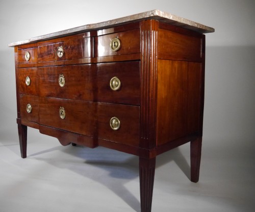 Furniture  - Large chest of drawers of a port, in solid mahogany, Louis XVI period