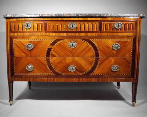 Furniture  - Louis XVI chest of drawers, stamped by Vassou