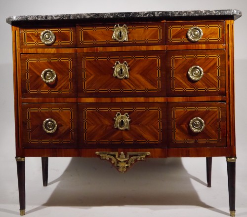 XVIIIe siècle - Commode Louis XVI estampillée de Magnien