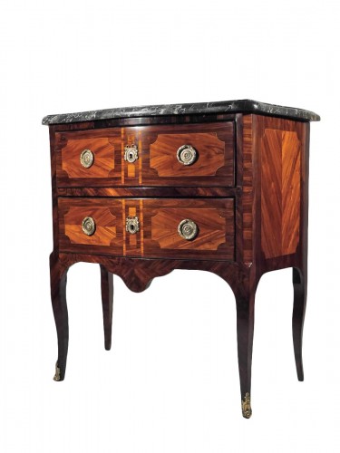 Commode sauteuse d'époque Louis XV