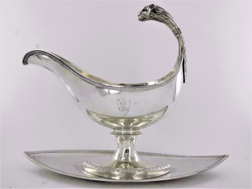 An Empire Sauceboat, beginning of the 19th century - Antique Silver Style Empire