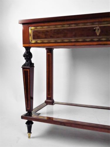 Furniture  - A Directoire console in mahogany et citronnier, 18th century