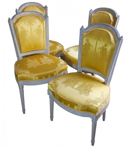 Suite de 4 chaises estampillées de Henri Jacob