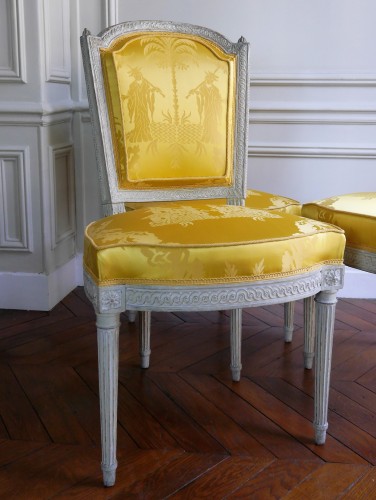 Antiquités - Suite of 4 chairs stamped by Henri Jacob, 18th century