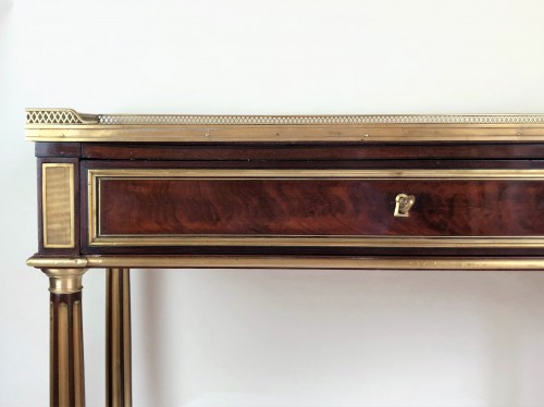 Console Louis XVI par Molitor - Mobilier Style Louis XVI