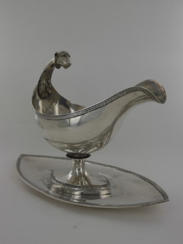 Argenterie et Orfèvrerie  - Saucière en argent d'époque Empire - Jean-Pierre-Nicolas Bibron