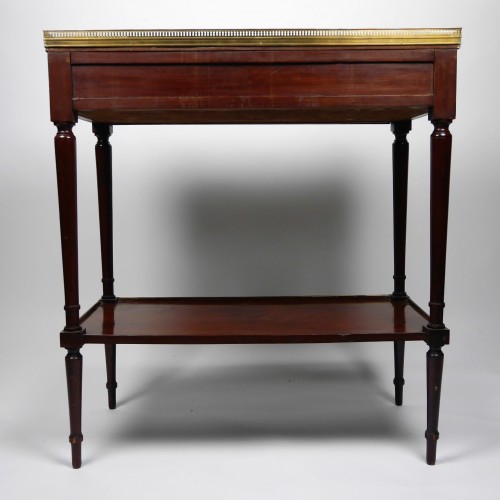 A Louis XVI mahogany console, 18th century - 