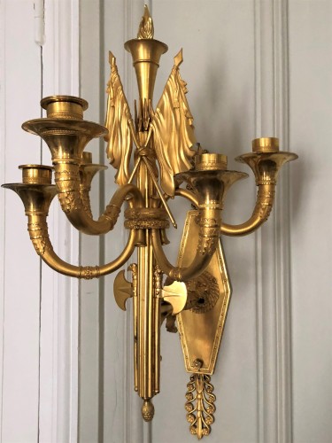 Pair of sconces by Thomire for Marshal Lannes, early 19th century - 