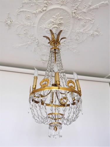 19th century - A Restauration basket chandelier 