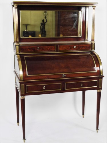 A Louis XVI Period Cylinder Desk By Molitor, 18th Century - Furniture Style Louis XVI