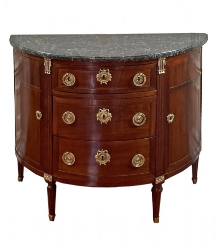 Commode demi lune d'époque Louis XVI