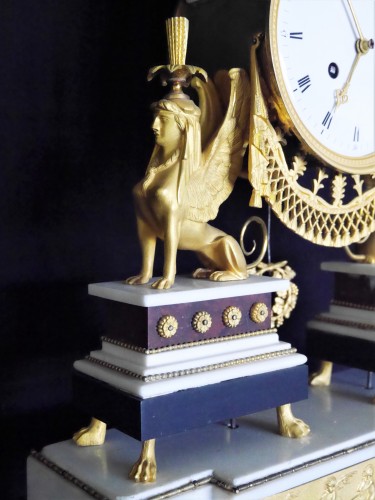 A Directoire Mantel clock &quot;Aux Sphinges&quot;, ca. 1800 - Horology Style Directoire