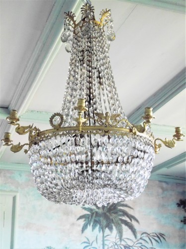 Lustre corbeille en cristal et bronze doré, vers 1840 - Luminaires Style Louis-Philippe