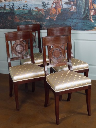 Suite of 4 Empire dining chairs, early 19th century - Seating Style Empire