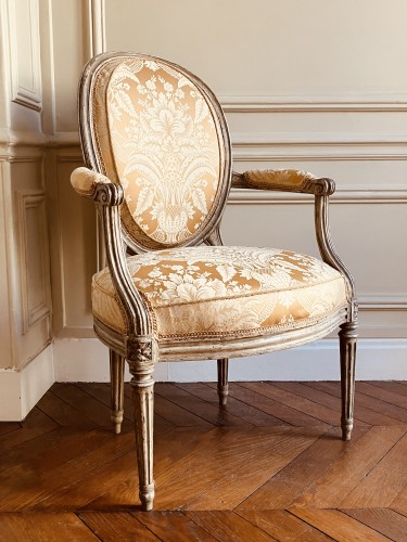 18th century - A Louis XVI armchair stamped Brizard, 18th century