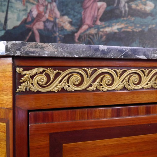 Pair of corner cabinets stamped CC Saunier - Furniture Style Louis XVI