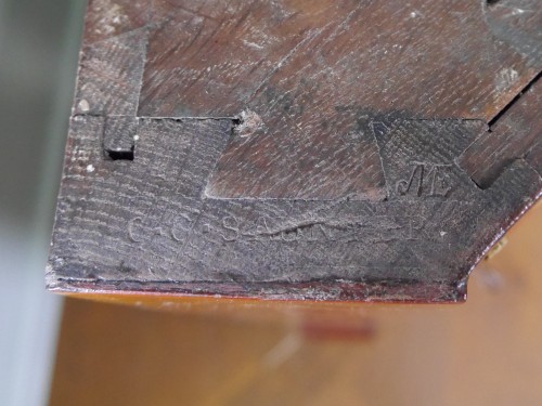 18th century - Pair of corner cabinets stamped CC Saunier