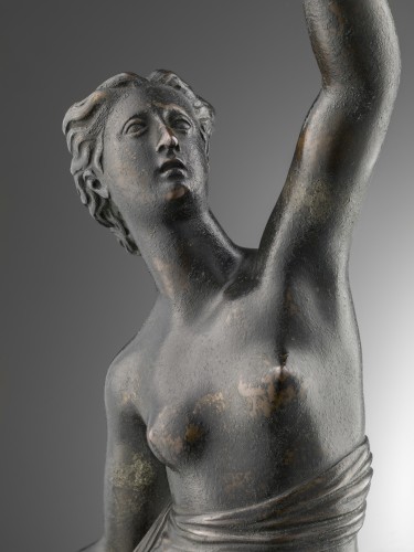 A bronze of a standing female nude - Louis XIII