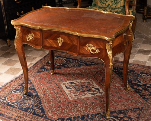 Antiquités - Lady&#039;s Desk   stamped  J. M. Chevallier Louis XV Period