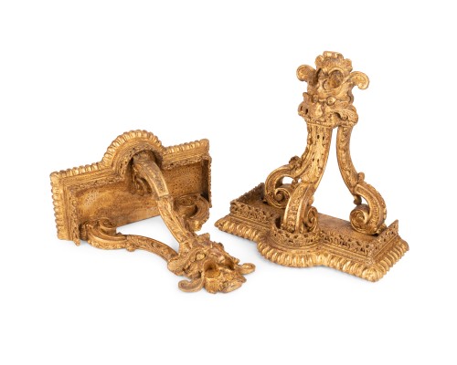 Antiquités - A pair of gilded Regence Brackets