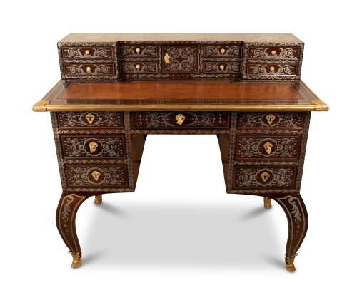 Bureau Mazarin d&#039;Epoque Régence - Furniture Style French Regence