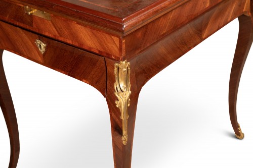 Mobilier Table à Jeux - Table de Tric- Trac Epoque Louis XV Estampillée de Pierre II Migeon